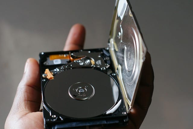 computer-2894340_640